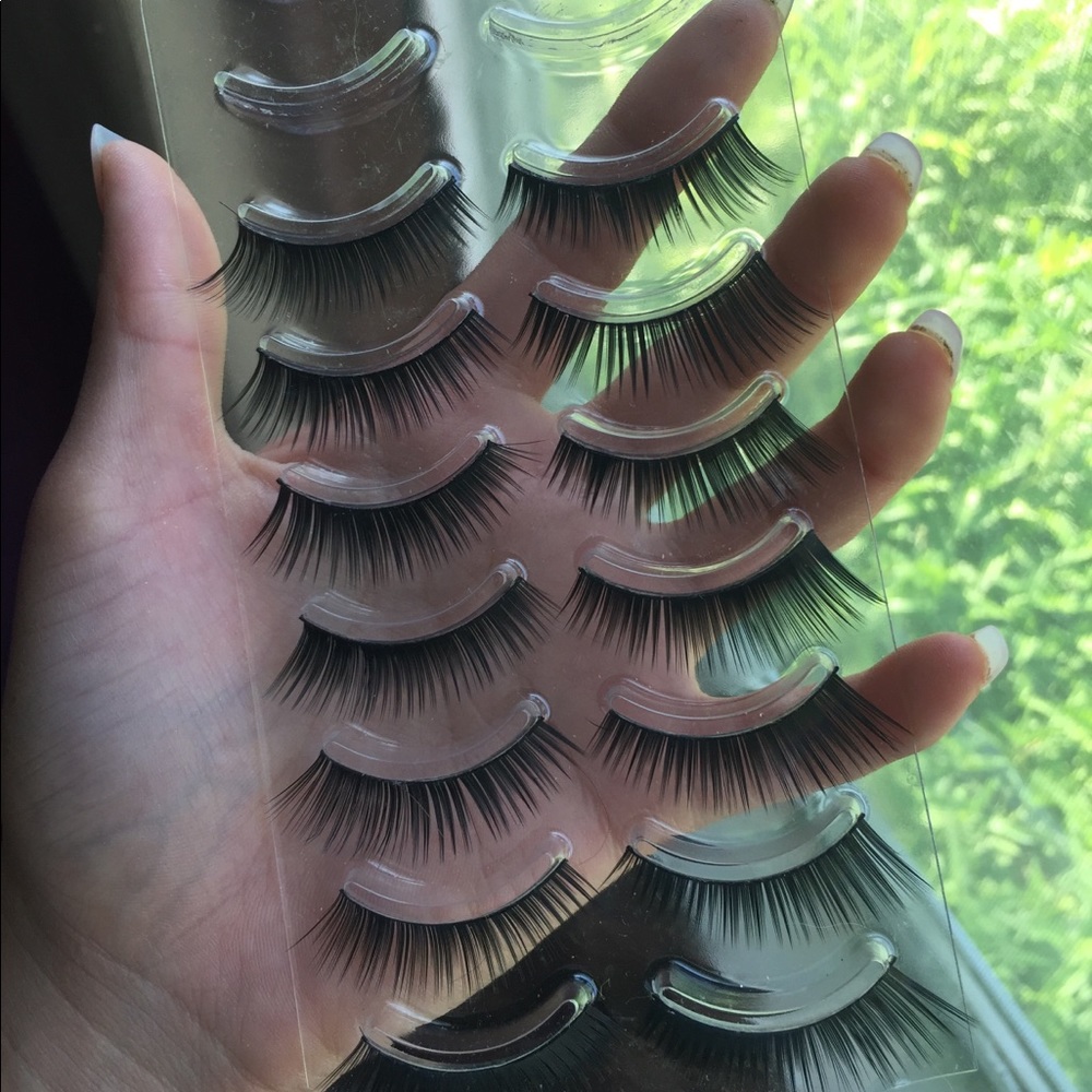 Eyelashes